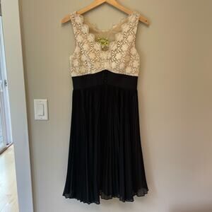 Anthropologie Floreat Sprightly Steps Dress Sz 4 Lace Crochet Cream and Black